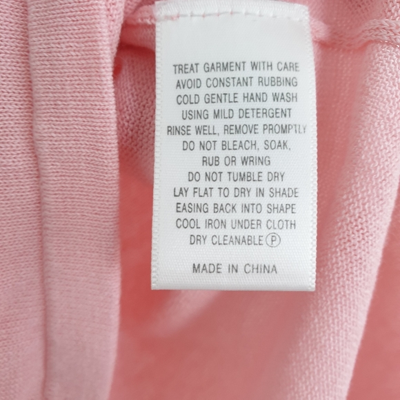 Witchery pink crop top, size S - Picture 4 of 6